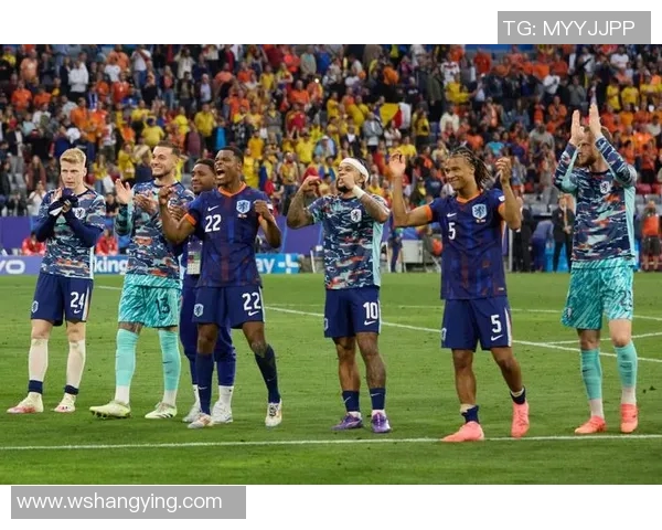 荷兰足球文化深厚明星球员受热爱程度令人惊叹